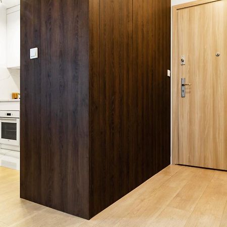 Househost Apartment: Miodowa 42/30 Street クラクフ エクステリア 写真